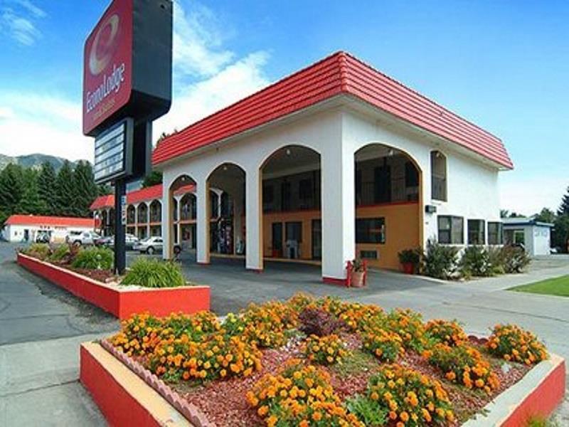 Econo Lodge Inn & Suites Logan Bagian luar foto
